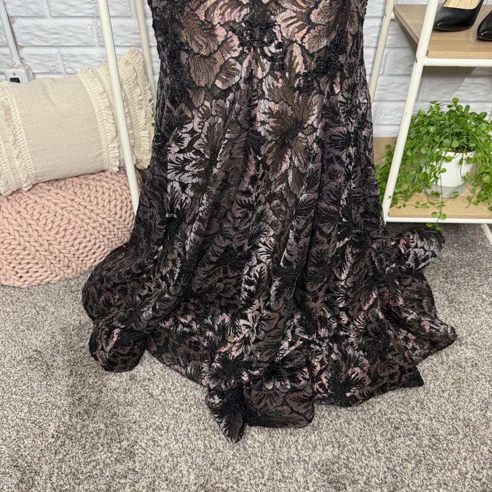 Mac Duggal 79252 Notched Neckline Lace Trumpet Dress (8) - Picture 9 of 9